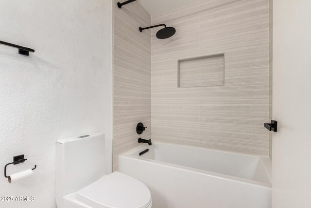 4140 W ANDERSON Drive, Glendale, AZ 85308