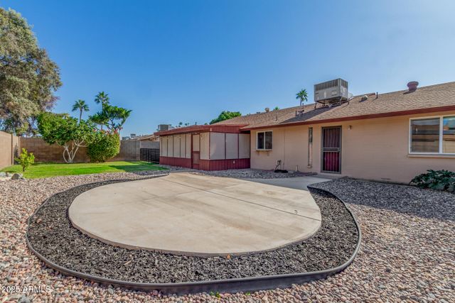 4140 W ANDERSON Drive, Glendale, AZ 85308