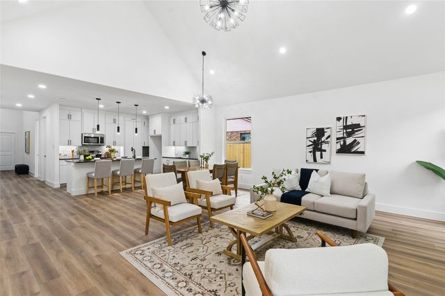 2223 Fordham Road, Dallas, TX 75216