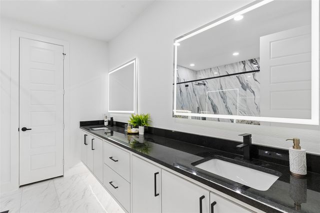 2223 Fordham Road, Dallas, TX 75216