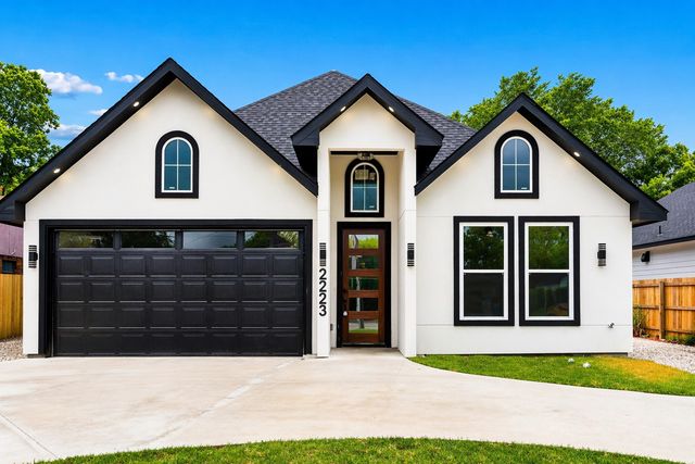 2223 Fordham Road, Dallas, TX 75216