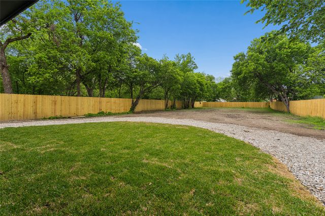 2223 Fordham Road, Dallas, TX 75216