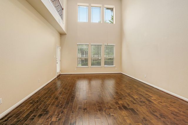 2930 Grand Oaks LOOP 3102, Cedar Park, TX 78613