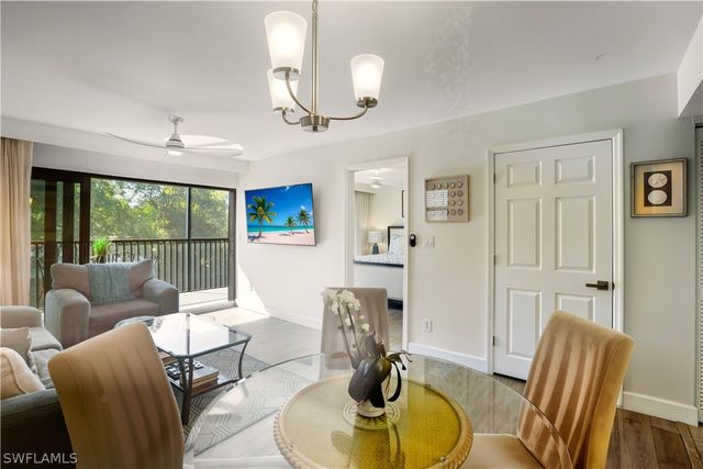 600 Neapolitan WAY 254, Naples, FL 34103