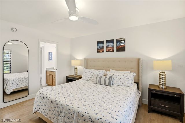 600 Neapolitan WAY 254, Naples, FL 34103