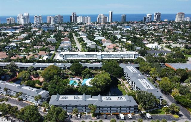 600 Neapolitan WAY 254, Naples, FL 34103