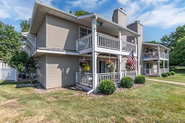 1210 Youngs Road G, Amherst, NY 14221