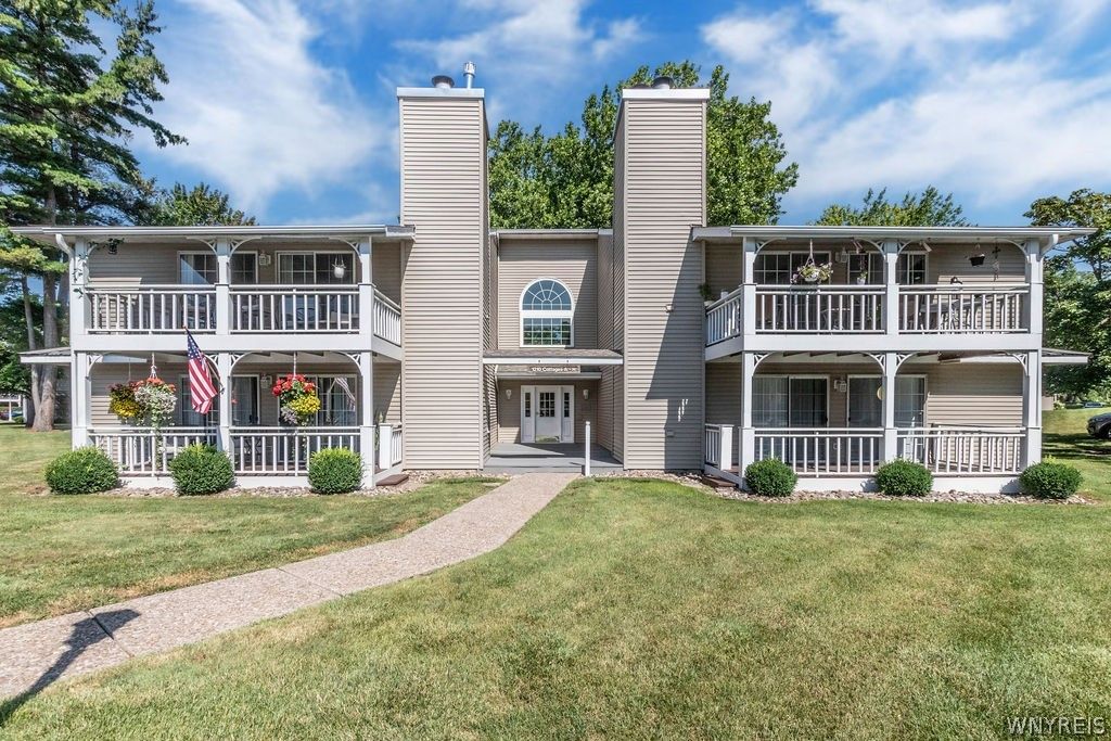 1210 Youngs Road G, Amherst, NY 14221