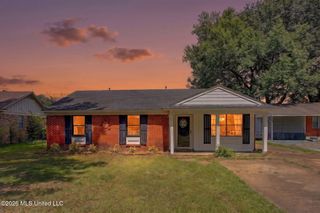8351 Whitehead Drive, Southaven, MS 38671