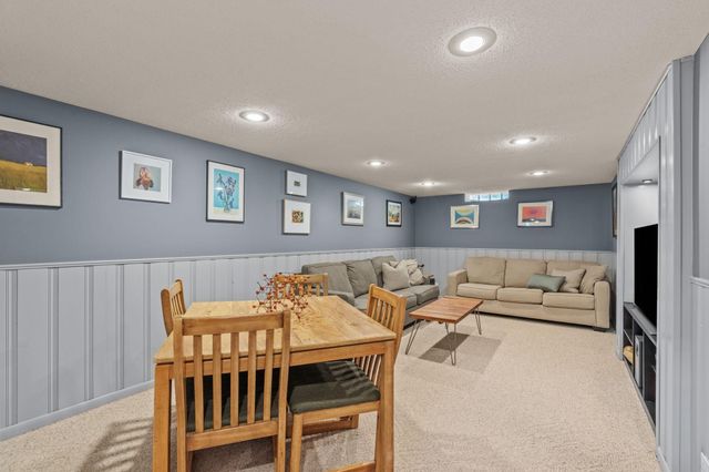 3418 Hayes Street NE, Minneapolis, MN 55418