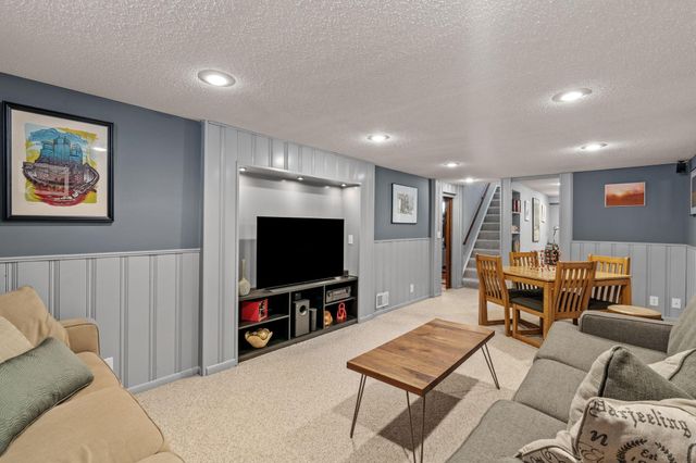 3418 Hayes Street NE, Minneapolis, MN 55418