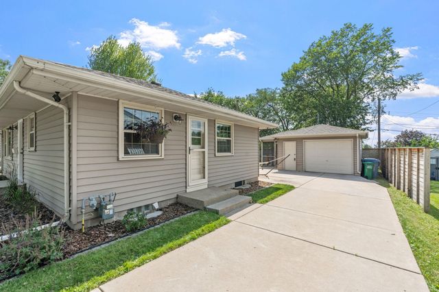 3418 Hayes Street NE, Minneapolis, MN 55418