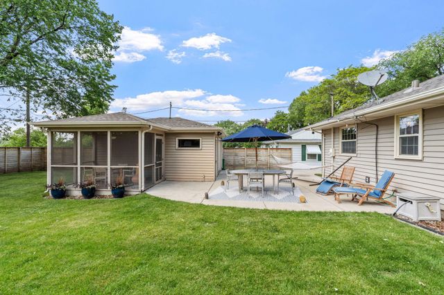 3418 Hayes Street NE, Minneapolis, MN 55418