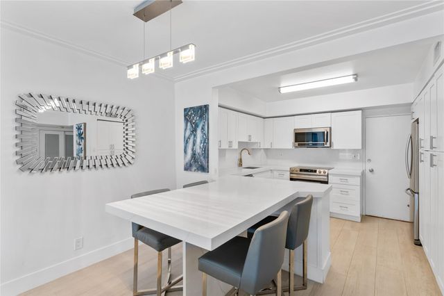3850 GALT OCEAN Drive 1504, Fort Lauderdale, FL 33308