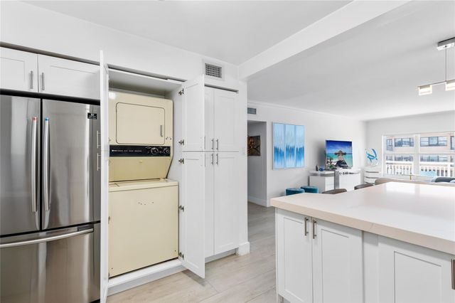 3850 GALT OCEAN Drive 1504, Fort Lauderdale, FL 33308