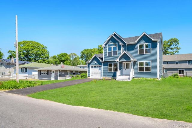 77 Carlton Avenue, Mastic, NY 11950