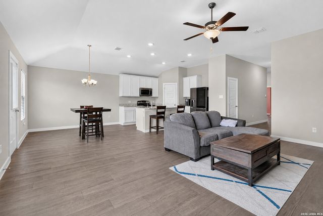 10746 Francisco Way, Converse, TX 78109