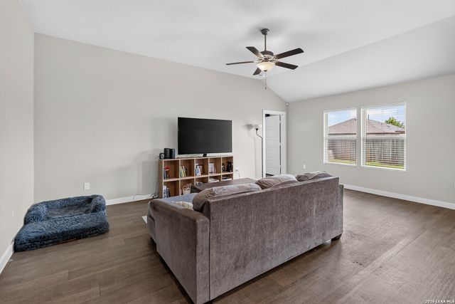 10746 Francisco Way, Converse, TX 78109