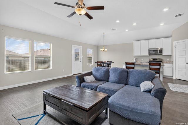 10746 Francisco Way, Converse, TX 78109
