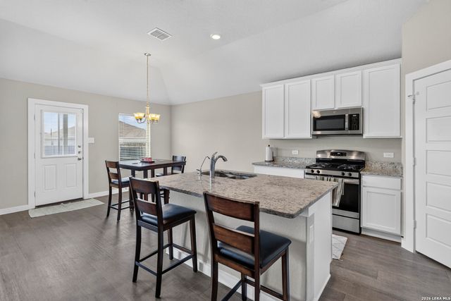 10746 Francisco Way, Converse, TX 78109