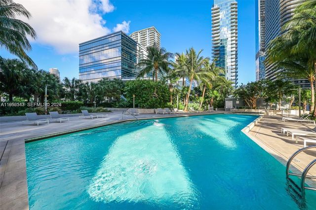 88 SW 7th St 2104, Miami, FL 33130