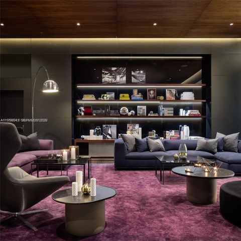 88 SW 7th St 2104, Miami, FL 33130