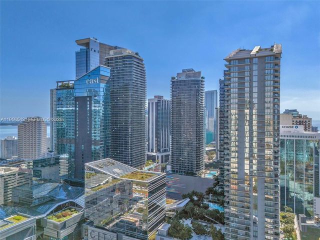 88 SW 7th St 2104, Miami, FL 33130