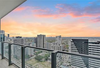 88 SW 7th St 2104, Miami, FL 33130