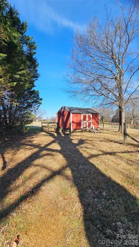 2907 New Salem Road, Monroe, NC 28110