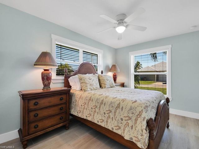 3840 SE 13th AVE, Cape Coral, FL 33904