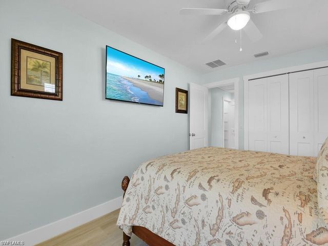 3840 SE 13th AVE, Cape Coral, FL 33904