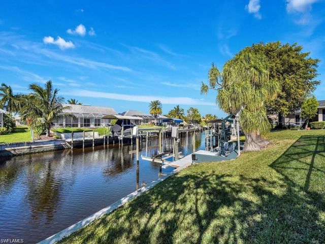 3840 SE 13th AVE, Cape Coral, FL 33904