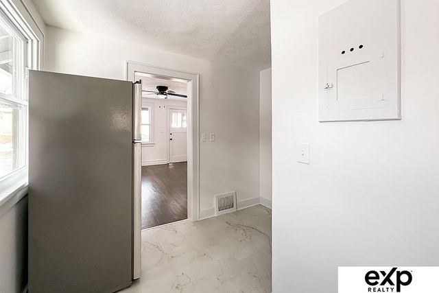 4643 Larimore Avenue, Omaha, NE 68104