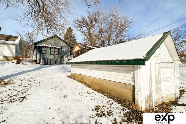 4643 Larimore Avenue, Omaha, NE 68104