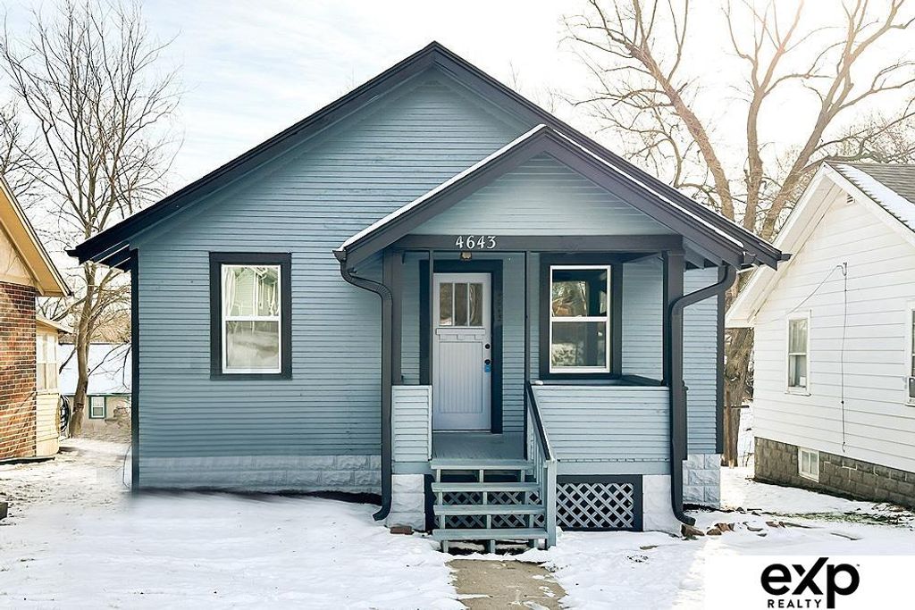 4643 Larimore Avenue, Omaha, NE 68104