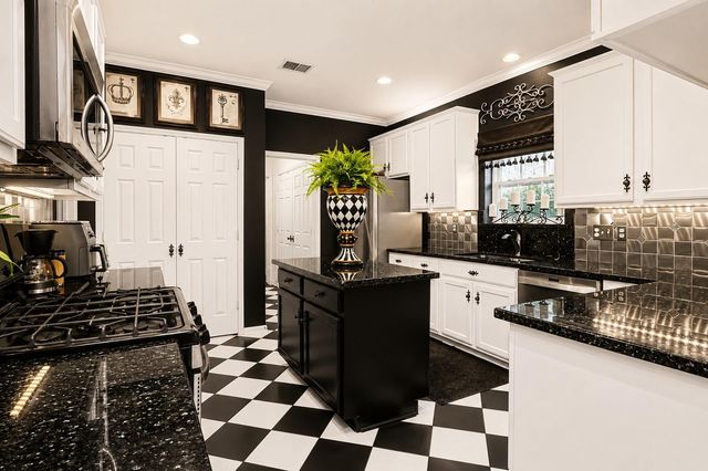 22919 Heathercroft Drive, Katy, TX 77450