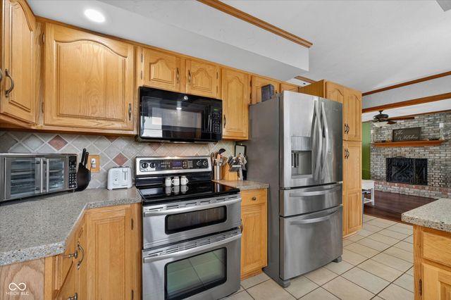 3367 E 150 N, Anderson, IN 46012