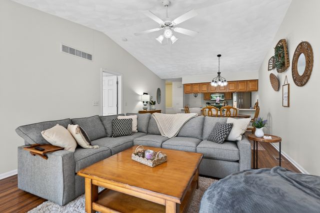 11847 RIVER HILLS Parkway 0, Rockton, IL 61072