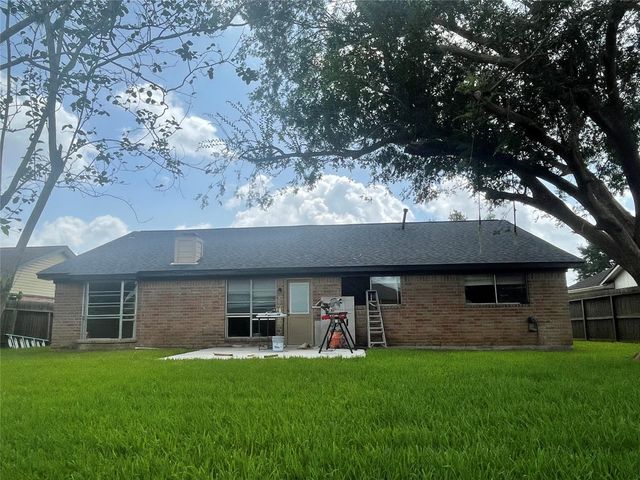 1811 Hanbury Court, Sugar Land, TX 77498
