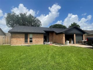 1811 Hanbury Court, Sugar Land, TX 77498