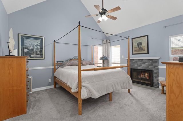 7671 Ameswood Road, Houston, TX 77095