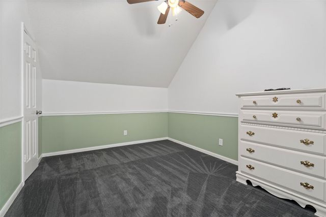 7671 Ameswood Road, Houston, TX 77095