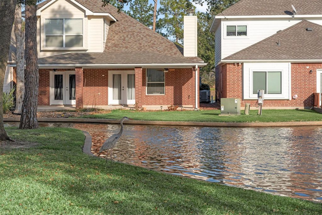 Image 38 of property listing at 7671 Ameswood Road, Houston, TX 77095