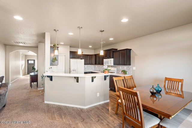 13019 N Loveland WAY, Hayden, ID 83835