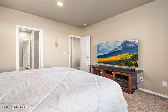 13019 N Loveland WAY, Hayden, ID 83835