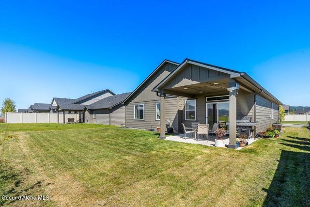 13019 N Loveland WAY, Hayden, ID 83835