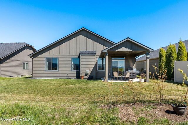 13019 N Loveland WAY, Hayden, ID 83835