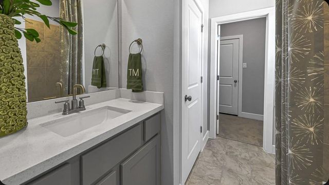 21731 Emberton Crescent Way, Cypress, TX 77433