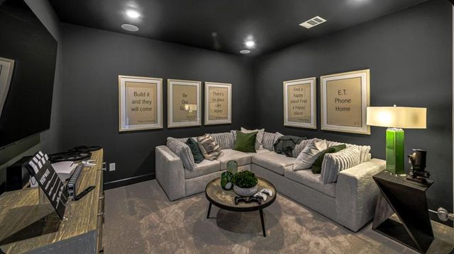 21731 Emberton Crescent Way, Cypress, TX 77433