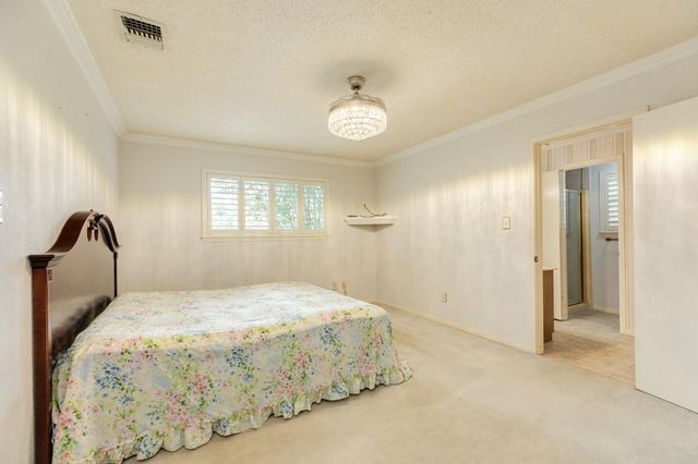 712 Browning Street, Angleton, TX 77515